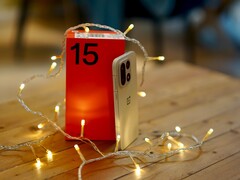 El OnePlus 15 ha sido certificado por la FCC y pronto estará disponible para pre-pedido. (Fuente de la imagen: OnePlus)