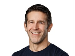 John Ternus es el nuevo director ejecutivo de Apple tras los 15 años de mandato de Tim Cook.
