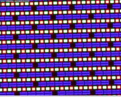 Subpíxeles OLED transparentes