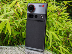 Hemos analizado el Nubia Z70S Ultra (Fuente de la imagen: Daniel Schmidt)