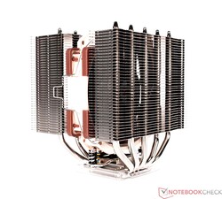 Noctua NH-D12L en prueba - proporcionado por Noctua