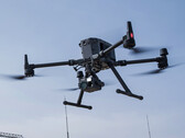 El Matrice 350 RTK se basa en su predecesor con varias mejoras. (Fuente de la imagen: DJI)