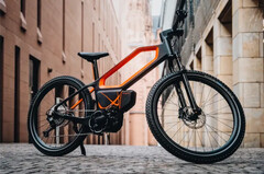 La e-bike híbrida ASYNC H7 tiene un motor de 500 W con un par de hasta 130 Nm. (Fuente de la imagen: ASYNC)