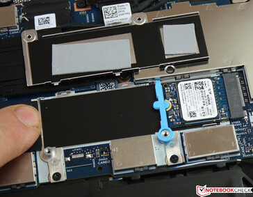 Ranura M.2 2280, pero el modelo de 256 GB sólo necesita 22 mm