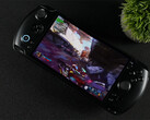 La GPD Win 5 cuesta a partir de 1.448 dólares en Indiegogo. En la imagen: el dispositivo portátil de juego que ejecuta Borderlands 4. (Fuente de la imagen: ETA Prime)