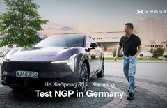 Pruebas en el tráfico urbano de Múnich: el director ejecutivo de Xpeng, He Xiaopeng, muestra el nuevo sistema Next Generation Pilot (NGP) en el Xpeng L03.