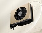 La compacta MSI GeForce RTX 5050 Inspire ITX presenta un elegante diseño dorado (Fuente de la imagen: MSI)
