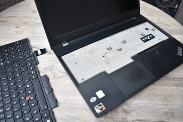 ThinkPad P15v Gen 3: Teclado reemplazable