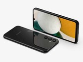 El Galaxy A34 parece tener unos biseles de pantalla más finos que sus predecesores. (Fuente de la imagen: @OnLeaks & Giznext)