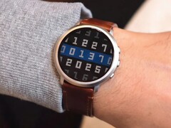 El Pebble Round 2 tiene una pantalla mucho más grande que el Pebble Time Round. (Fuente de la imagen: Repebble)