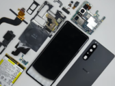 El Sony Xperia 1 III es un cliente difícil cuando se trata de reparaciones. (Fuente de la imagen: PBKreviews)