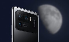 El Xiaomi Mi 11 Ultra es capaz de ofrecer un zoom óptico de 5x y un zoom digital de 120x. (Fuente de la imagen: Xiaomi/Alvin Tse - editado)