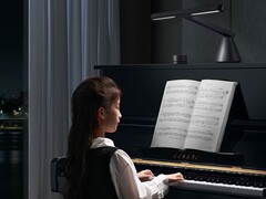 El Xiaomi Mijia Smart Piano Light puede realizar un seguimiento de tu tiempo de práctica. (Fuente de la imagen: Xiaomi)