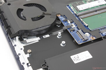 Ranura de expansión secundaria M.2 2280 PCIe4 para añadir otra unidad SSD