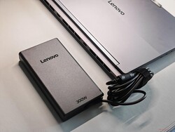 Gran fuente de alimentación de 300 vatios