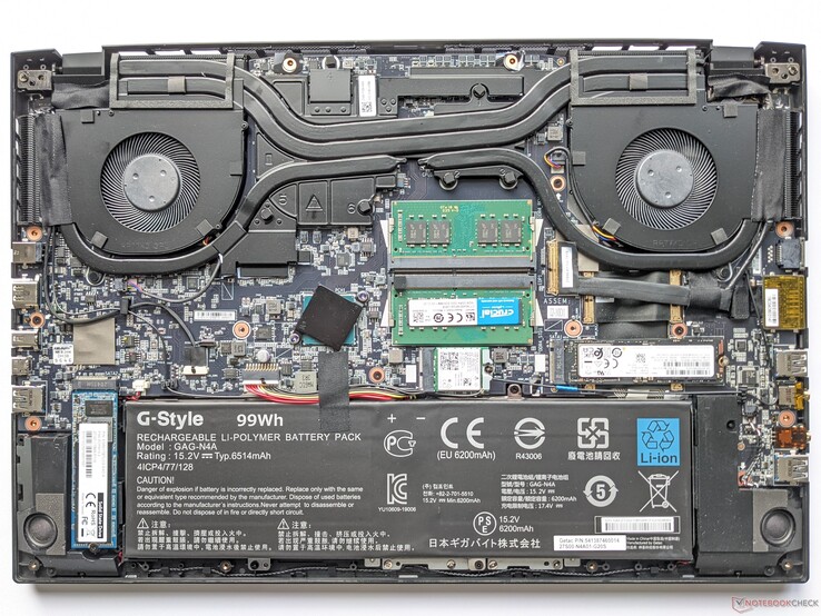 El interior del Gigabyte Aero 17 HDR YD