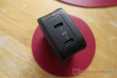 El nuevo cargador de doble puerto. (Fuente: Notebookcheck)