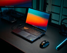 Compitiendo contra ROG, Legion y compañía con una RTX 5090 y una OLED de 240 Hz - análisis del portátil para juegos Gigabyte Aorus Master 16