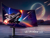 El UltraGear OLED 45GS96QB tiene certificación VESA DisplayHDR 400 True Black, en la imagen 45GR95QE. (Fuente de la imagen: LG)