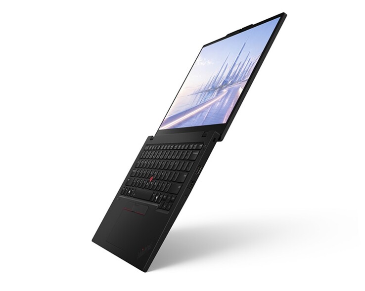 La bisagra de 180° del ThinkPad E13 AI 2026 permite que la pantalla quede completamente plana