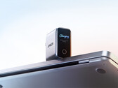 El Laptop Charger Pro puede detectar ordenadores portátiles Mac y Windows. En la imagen: una fotografía promocional del cargador en la que se muestra la función de detección.
