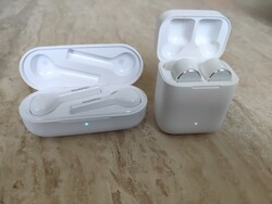 Un vistazo a la carga de FreeBuds Lite y Mi AirDots Pro en sus respectivos estuches de carga