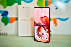 Reseña del Motorola Moto G86 5G. Dispositivo de revisión proporcionado por Motorola Alemania. Reseña del Motorola Moto G86 5G. Dispositivo de revisión proporcionado por Motorola Alemania.