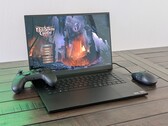 Análisis del portátil Razer Blade 16 RTX 5080: Casi tan rápido pero mucho más barato