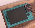 El proceso de fabricación del Laptop 13 Pro lo acerca más a los portátiles tradicionales para prosumidores, como el Razer Blade