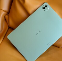 El iQOO Pad 5 Pro. (Fuente de la imagen: Nueva tecnología en Weibo)