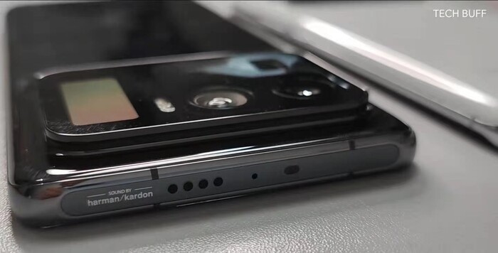 Golpe de la cámara del Mi 11 Ultra. (Fuente de la imagen: Tech Buff PH)