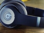 Los Beats Studio Pro salen a la venta. (Fuente: Apple)