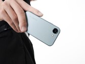 El Bluefox NX1 es un diminuto smartphone de 4 pulgadas con Android 15, ya disponible para pedidos en todo el mundo. (Fuente de la imagen: Bluefox)