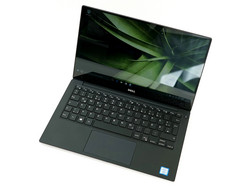 En análisis: Dell XPS 13 9360. Modelo de pruebas cortesía de Notebooksbilliger.