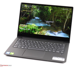 Lenovo IdeaPad 530s-14IKB. Unidad de revisión cortesía de campuspoint