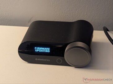 GameHub con pantalla personalizable.