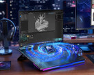 El Legion 9 18IAX10 cuenta con una pantalla de 240 Hz y una batería de 99 Wh alimentada por un adaptador de corriente de 400 W.