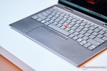 ThinkPad X1 2 en 1: Clickpad mecánico con botones TrackPoint