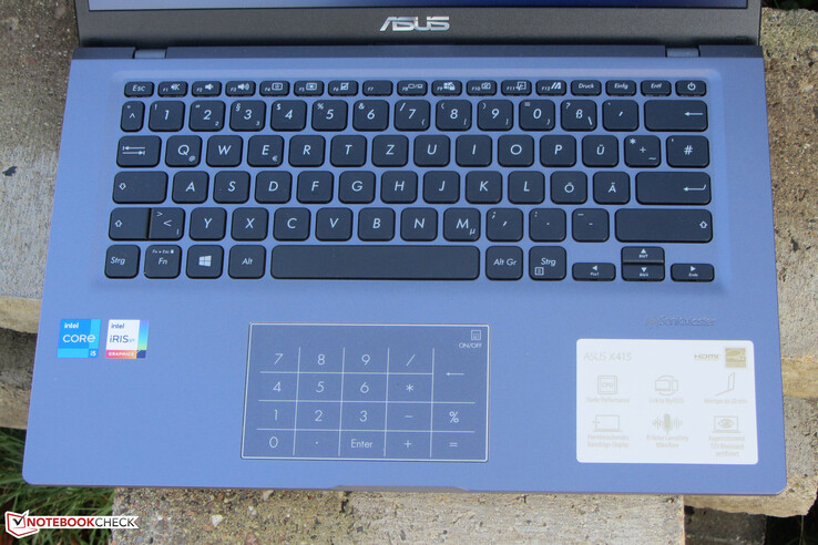 Asus F415: Teclado