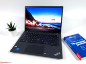 Análisis del Lenovo ThinkPad T14 G3: el portátil para empresas es peor con Intel y Nvidia