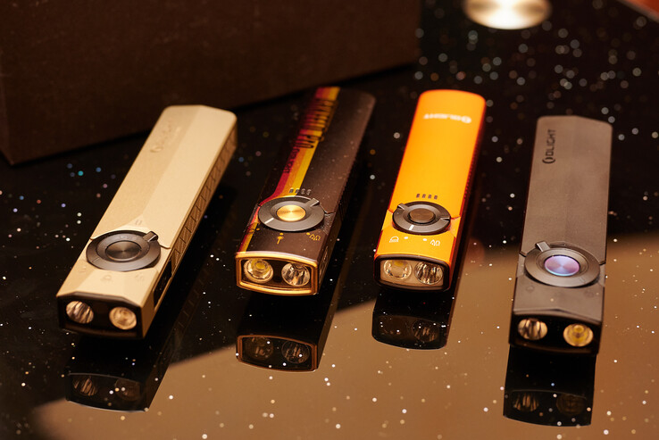 Arkpro Ultra, Arkfeld Pro, Arkfeld y Arkpro en comparación. (de izquierda a derecha / Fuente de la imagen: Andreas Sebayang/Notebookcheck.com)