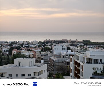 Vivo X300 Pro 200 MP Teleobjetivo de 85 mm.