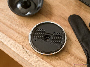 Soporte para bolígrafo Huion Kamvas 16 Gen 3 abierto