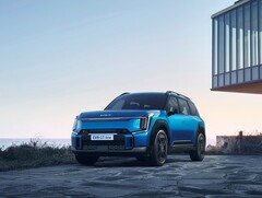 El SUV eléctrico Kia EV9 admite carga rápida de 800 V. (Fuente de la imagen: Kia)