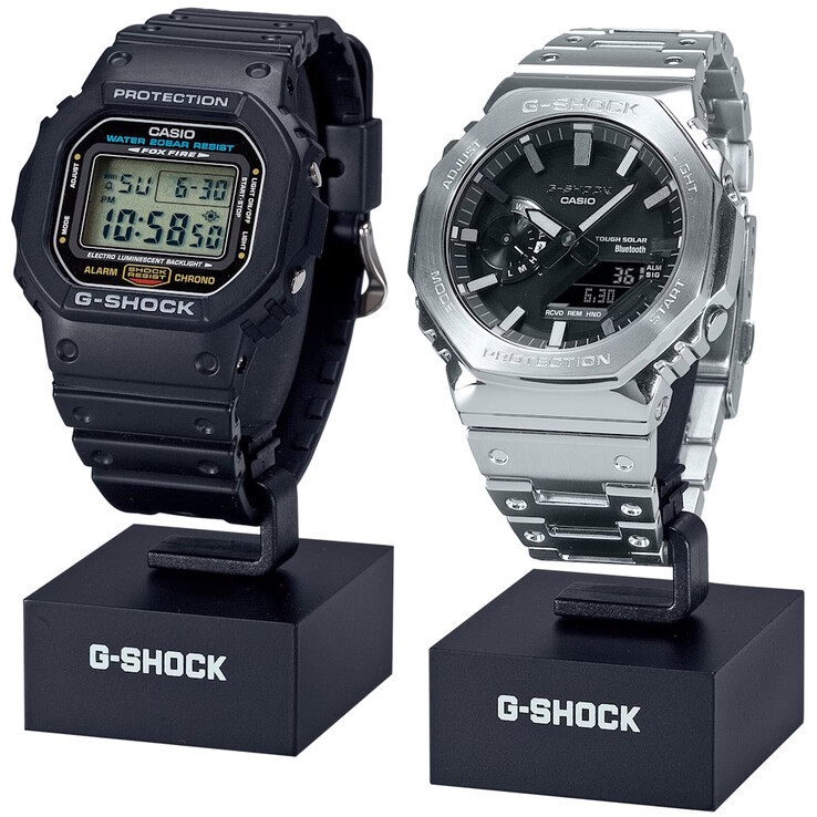 El soporte para reloj G-Shock en forma de C viene en un juego de dos. (Fuente de la imagen: Casio)
