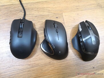 De izquierda a derecha: Razer Naga X, Logitech Performance MX, Logitech G602