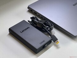 fuente de alimentación de 170 W