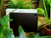 El OnePlus Pad 4 tiene un buen aspecto y es rápido, pero presenta algunas deficiencias en materia de seguridad.