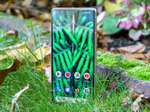 Google afirma haber mejorado el reconocimiento de huellas dactilares en los Pixel 6a y Pixel 7 con la actualización de este mes. (Fuente de la imagen: NotebookCheck)