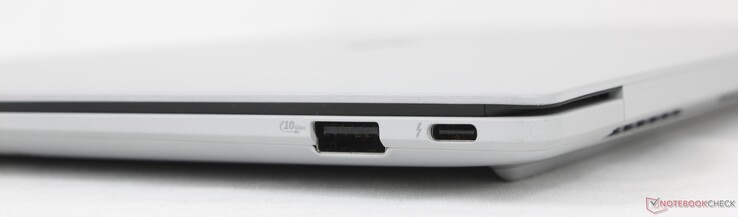 Derecha: USB-A 3.2 Gen. 2, USB-C 4.0 Thunderbolt 4 con DisplayPort + Power Delivery